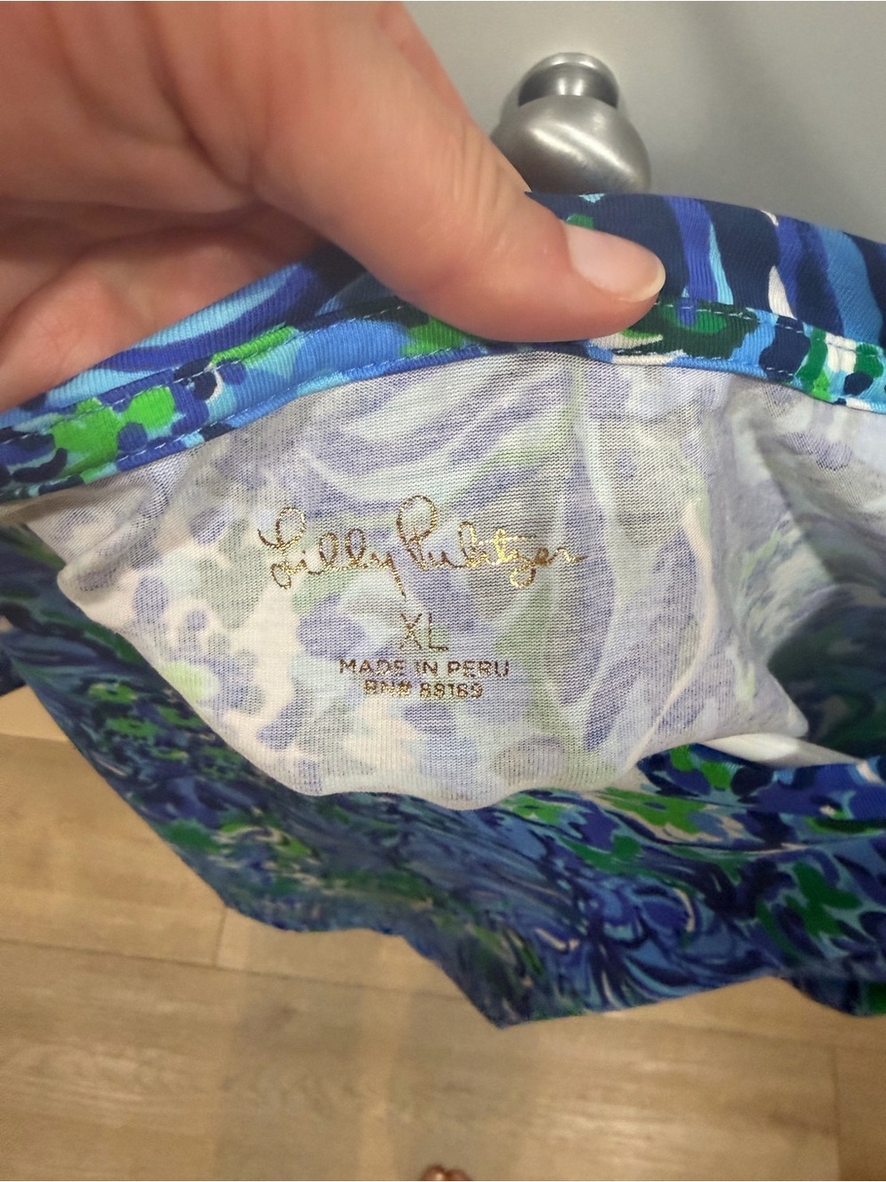 Lilly Pulitzer Rhett Top - Picture 5 of 5